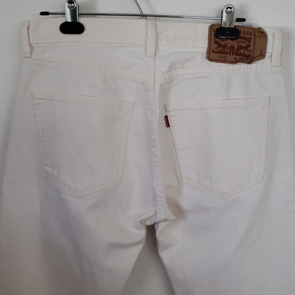 LEVI'S WHITE 501 JEANS - Picture 3 of 9